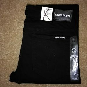 New Calvin Klein Super Skinny Sz W25 x L30 Black